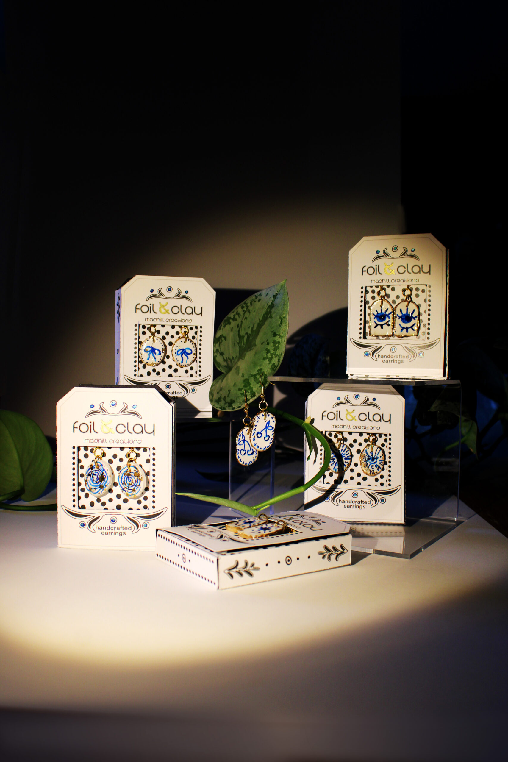 vertical 5 products flat