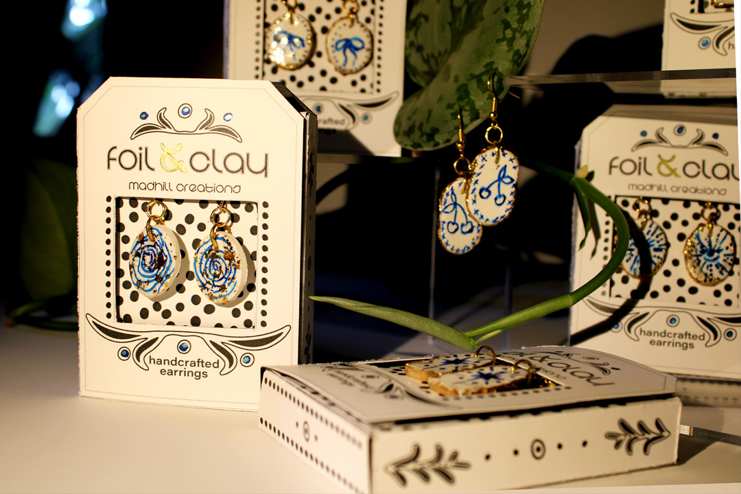 foil clay package lockup